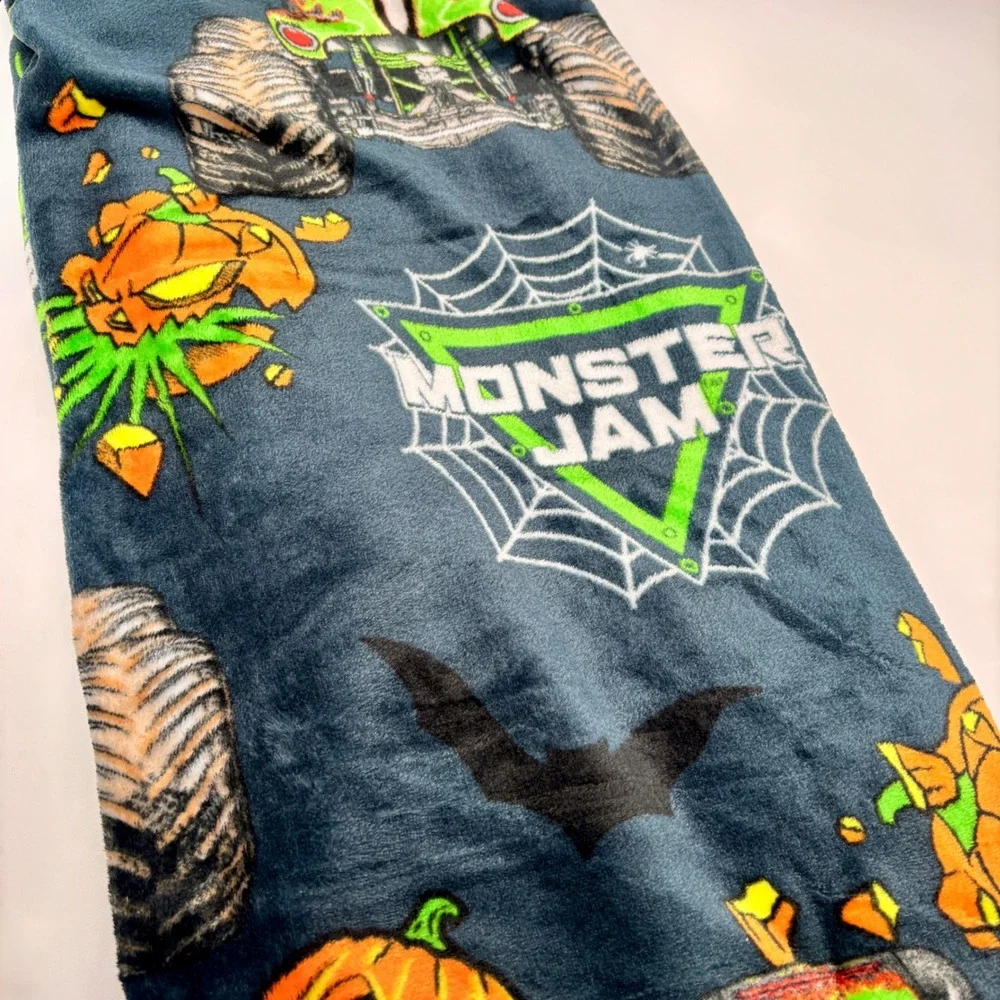 Monster Jam Halloween Grave Digger Plush Throw Blanket 50x70 Halloween Pumpkin